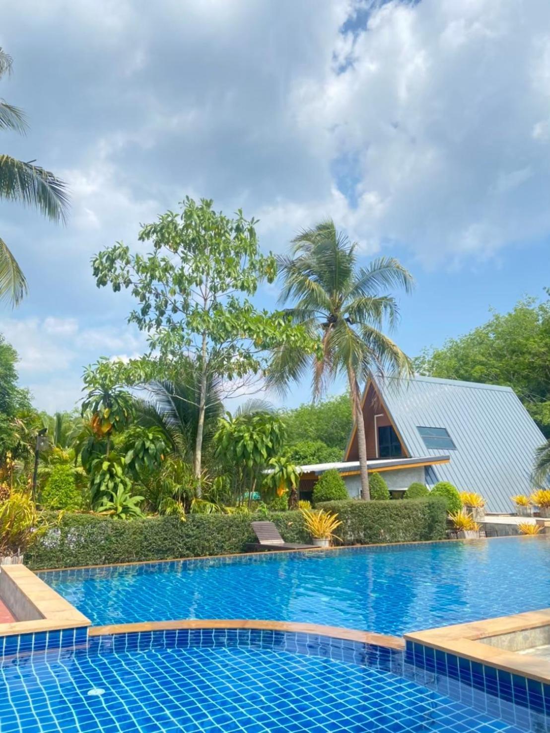 Infinite Resort And Cafe Krabi Exterior foto